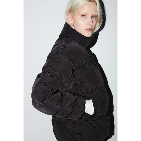 H&M Quilted Puffer Jacket - Picture 2 of 6